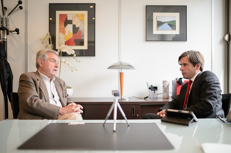 Stéphane Jacquemet et Bernard Esambert lors de l'enregistrement de l'émission Réflexions partagées- © Collection privée – Photographe : Bernard Lachaud - DR.