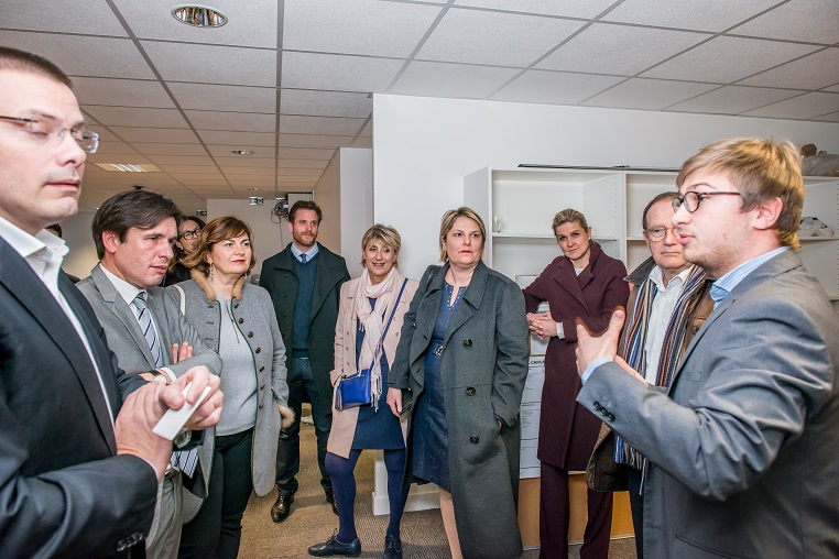 Visite de l’incubateur de start-up de l’ISC Paris - Débat #Ambition - 21 mars 2017 – Be(e) for Biz – Levallois – ISC Paris © Collection privée - Photographe : Edouard Meyer - Deyer Studio - DR.