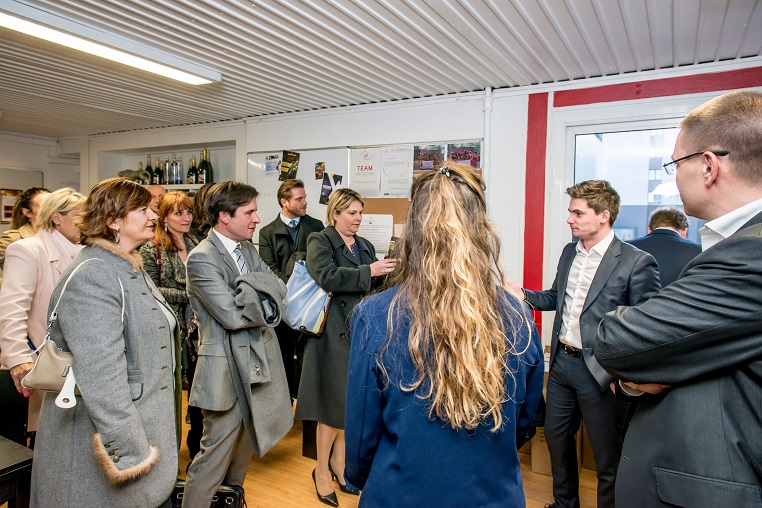 Visite d’ISC Network - Débat #Ambition - 21 mars 2017 – Be(e) for Biz – Levallois – ISC Paris © Collection privée - Photographe : Edouard Meyer - Deyer Studio - DR.