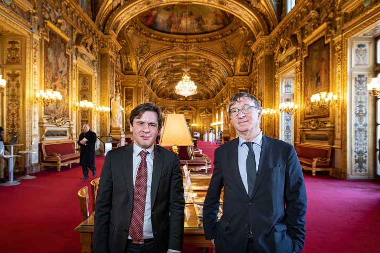 De gauche à droite : Stéphane Jacquemet et Bernard Fournier, Sénateur de la Loire – Paris – Sénat – Palais du Luxembourg - Jeudi 6 février 2020 – © Collection privée - Photographe : Edouard Meyer – Deyer’s Studio - DR.